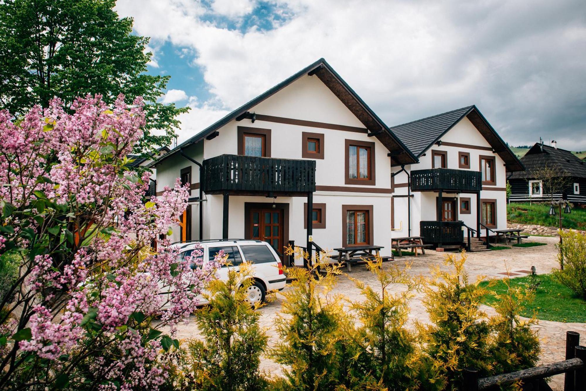 Hotel Pension La Roata Gura Humorului Zimmer foto